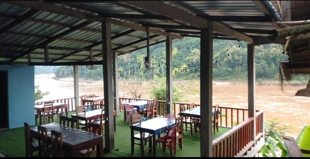 Apartament Mekong Backpackers Muang Pakbèng Zewnętrze zdjęcie