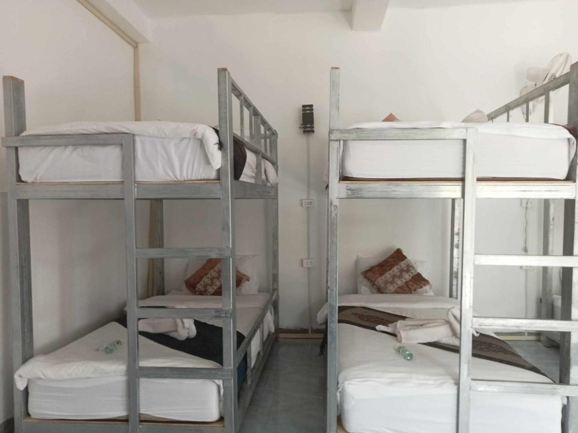 Apartament Mekong Backpackers Muang Pakbèng Zewnętrze zdjęcie