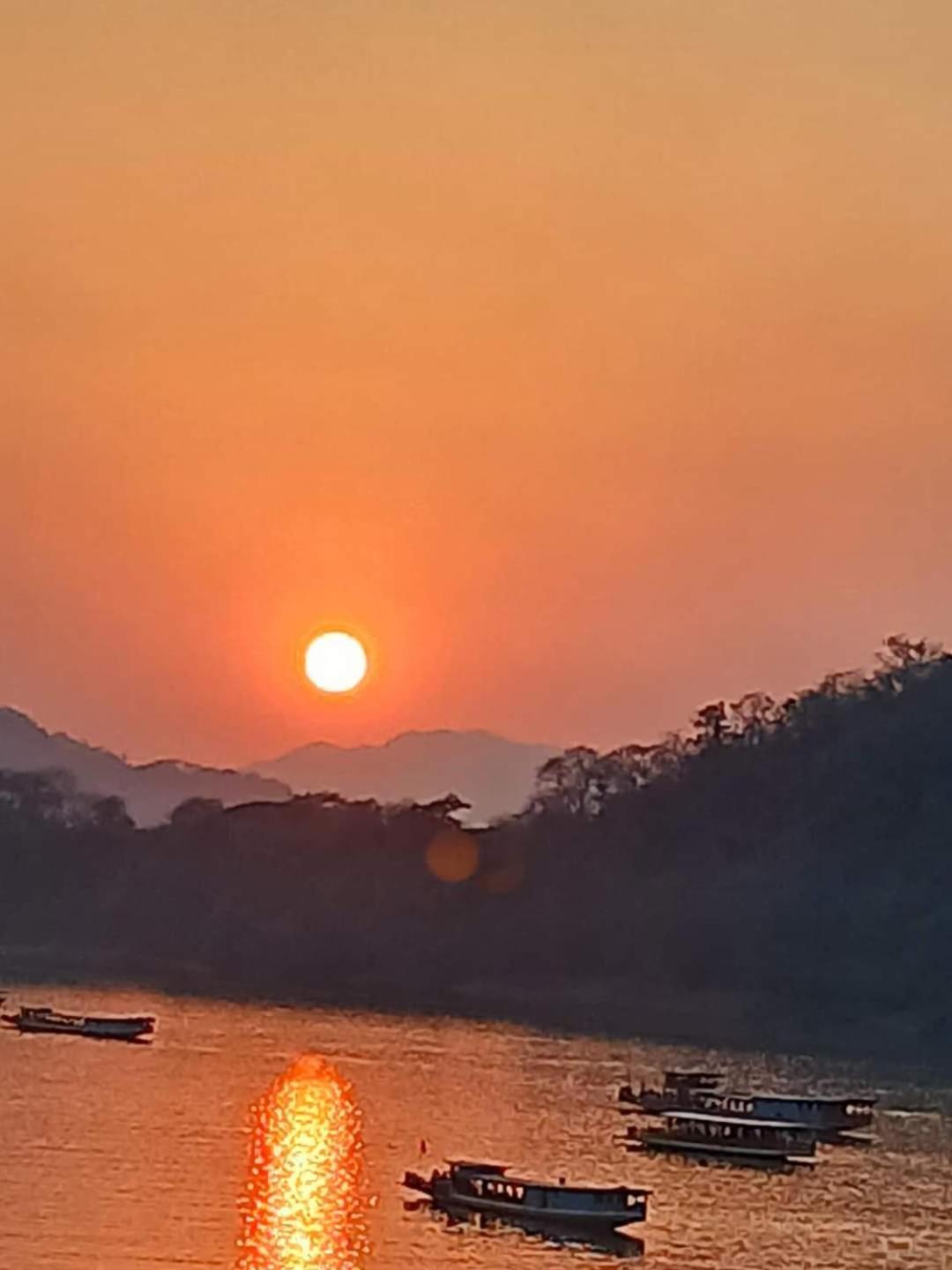 Apartament Mekong Backpackers Muang Pakbèng Zewnętrze zdjęcie