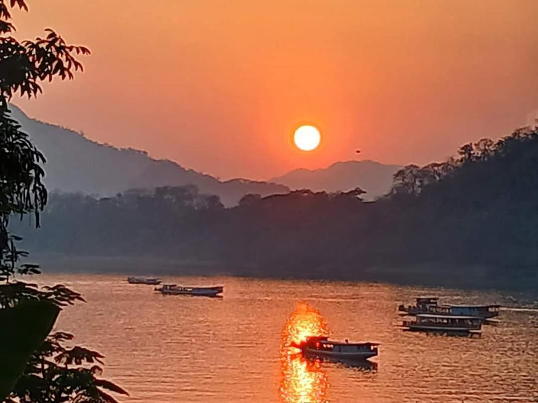 Apartament Mekong Backpackers Muang Pakbèng Zewnętrze zdjęcie