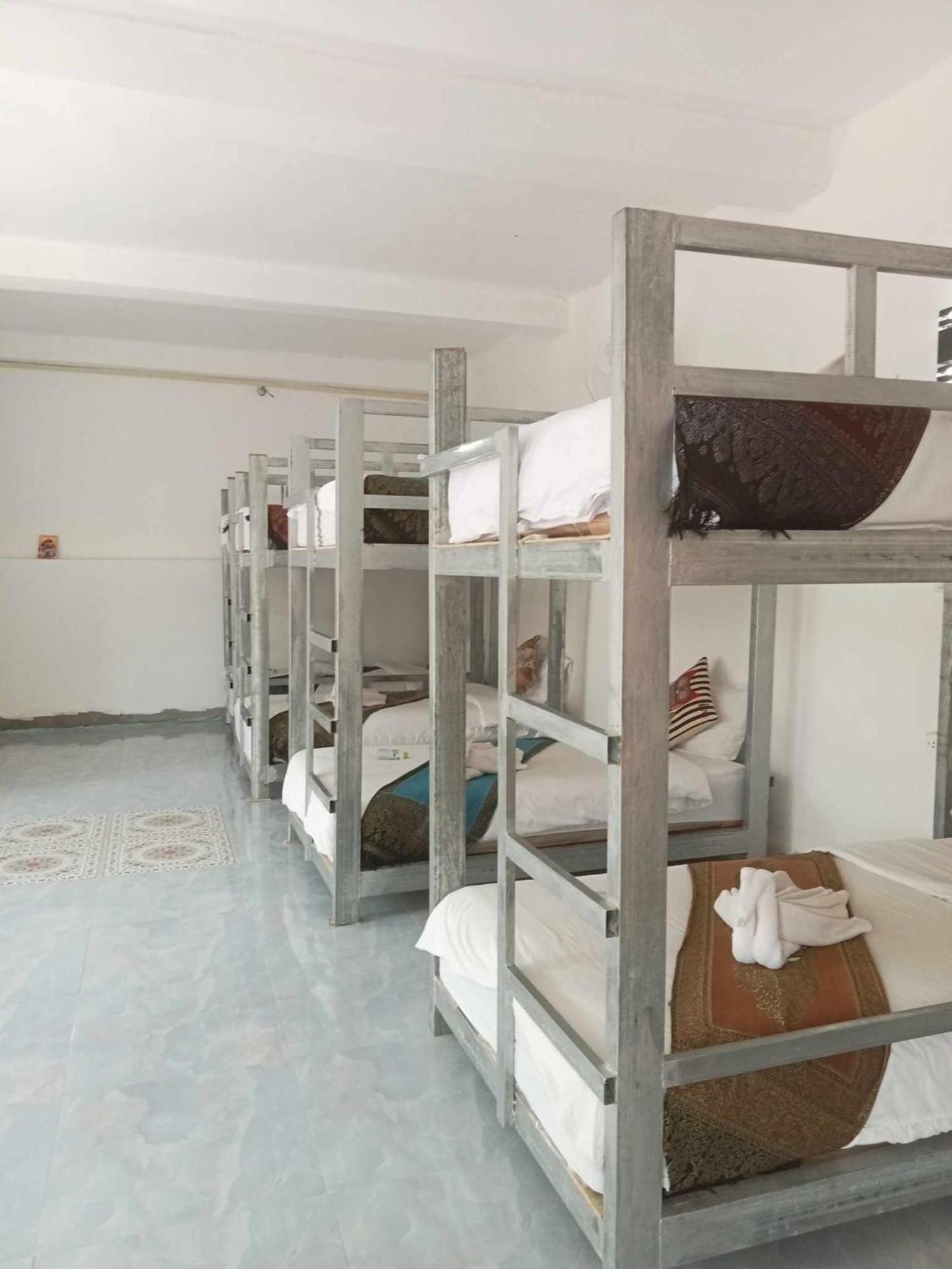 Apartament Mekong Backpackers Muang Pakbèng Zewnętrze zdjęcie