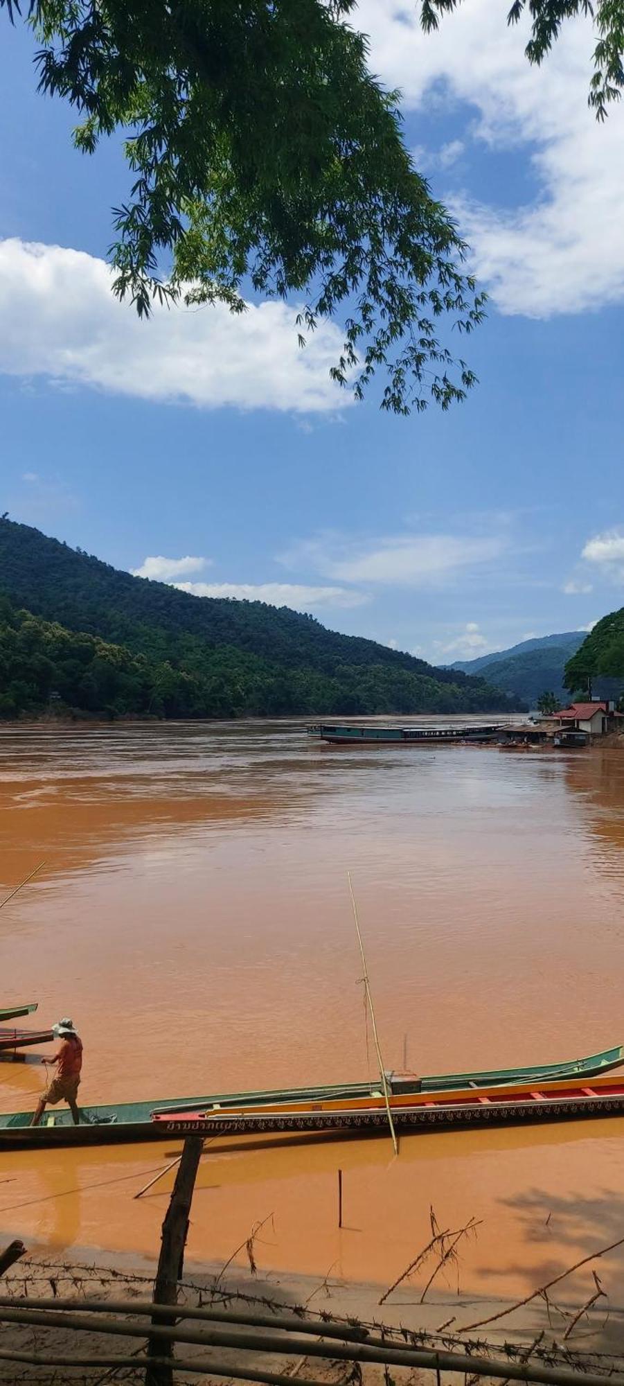Apartament Mekong Backpackers Muang Pakbèng Zewnętrze zdjęcie